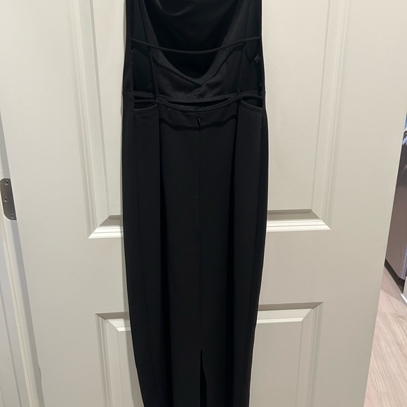 Hello Molly Sleek Black Midi Dress - Picture 5 of 5